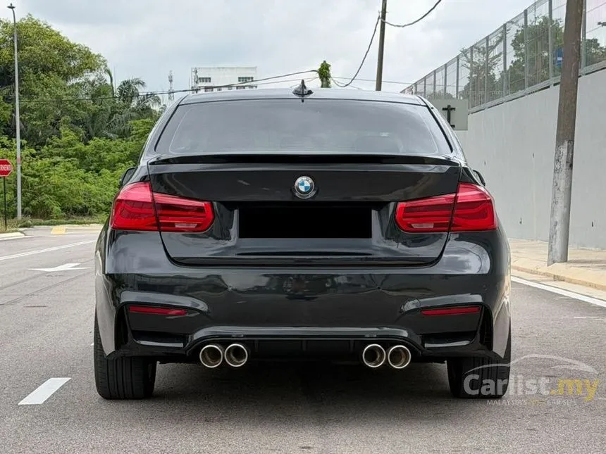 2016 BMW 318i Luxury Sedan