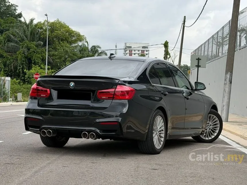 2016 BMW 318i Luxury Sedan