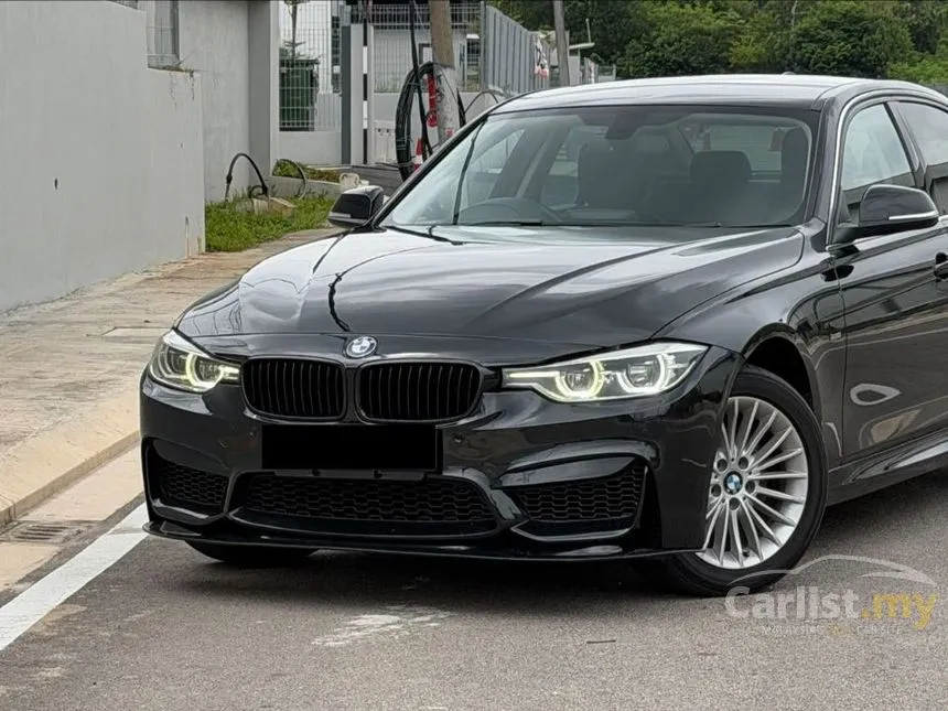 2016 BMW 318i Luxury Sedan
