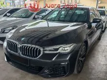 2021 BMW 530e 2.0 M Sport Sedan - Not Any Hidden Fee , Price Including Warranty