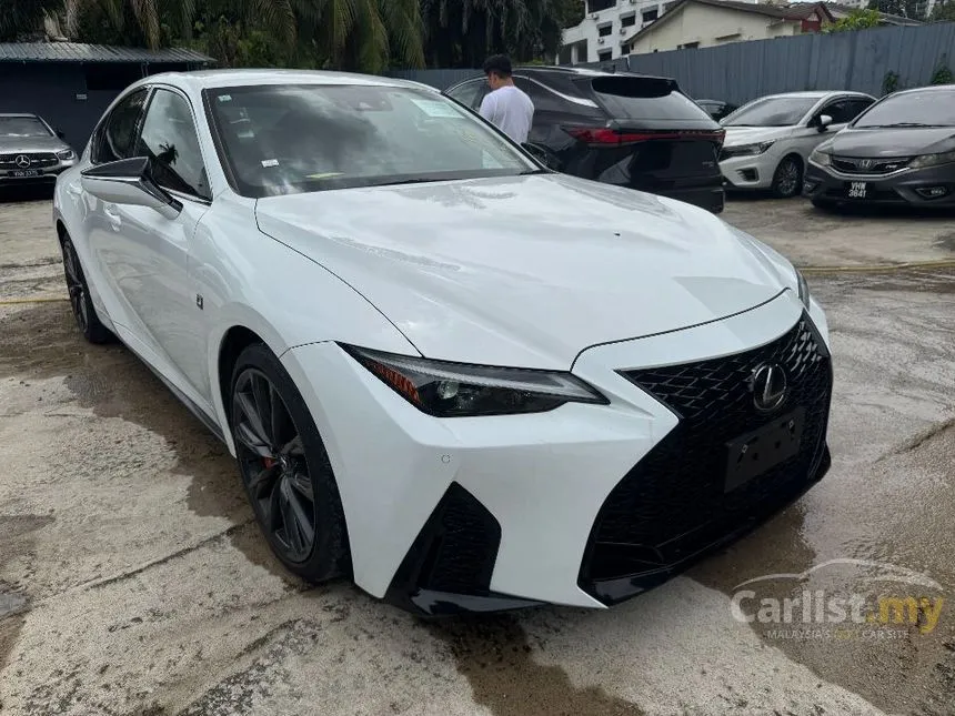 2023 Lexus IS 300 F Sport Sedan