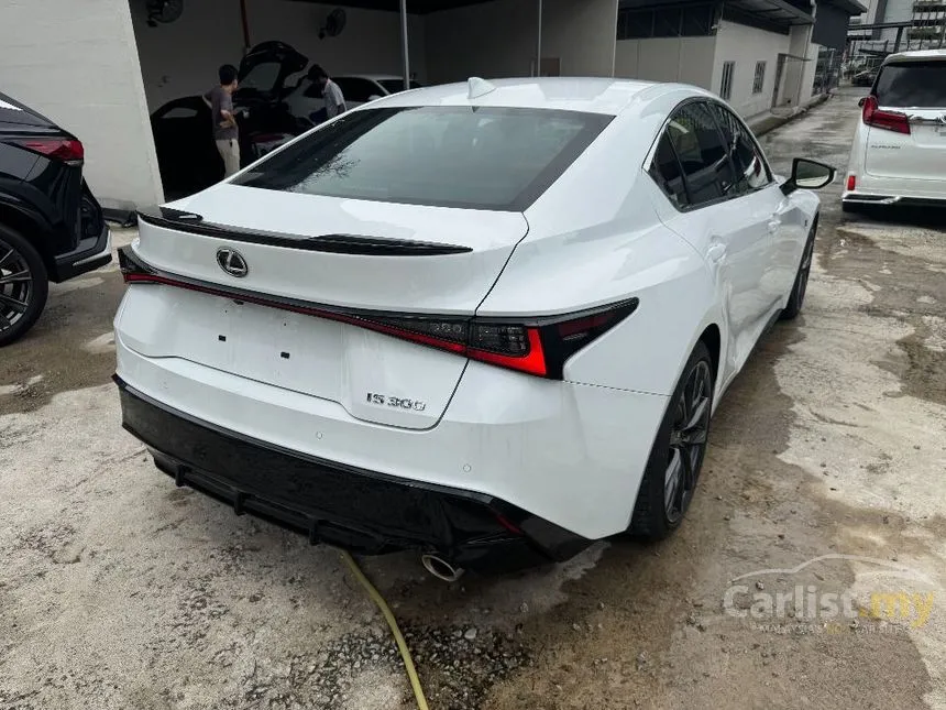 2023 Lexus IS 300 F Sport Sedan