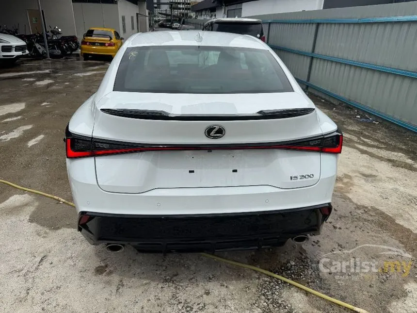 2023 Lexus IS 300 F Sport Sedan