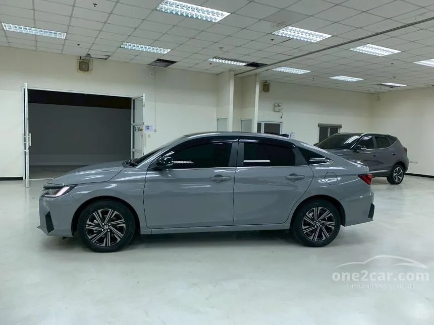 2025 Toyota Yaris Ativ Nightshade Edition Sedan