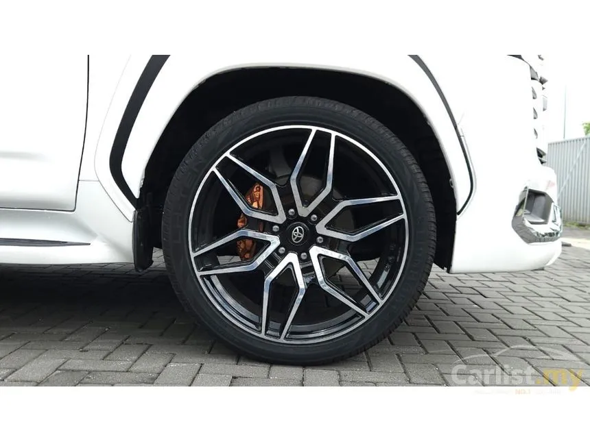 2023 Toyota Land Cruiser J300 ZX Modellista 7 Seater SUV