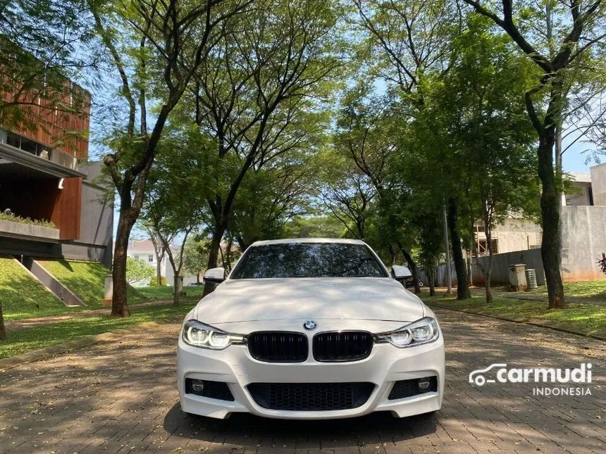 2016 BMW 330i M Sport Sedan