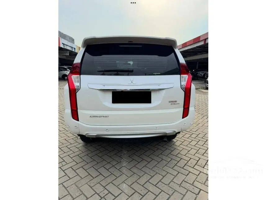 2017 Mitsubishi Pajero Sport Dakar Ultimate (White Pearl) SUV
