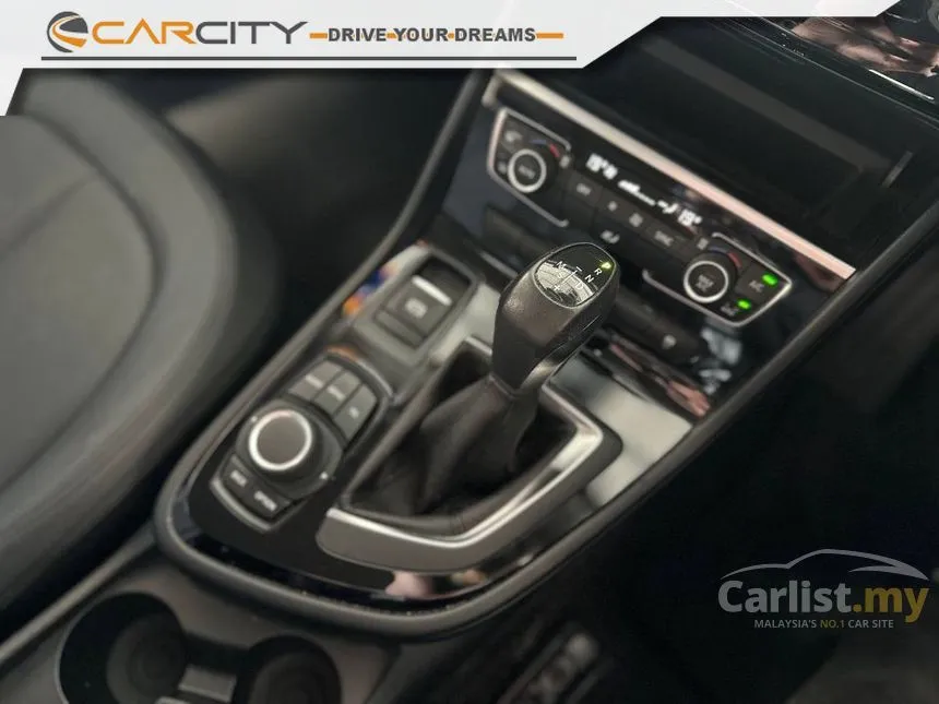 2015 BMW 218i Active Tourer Hatchback