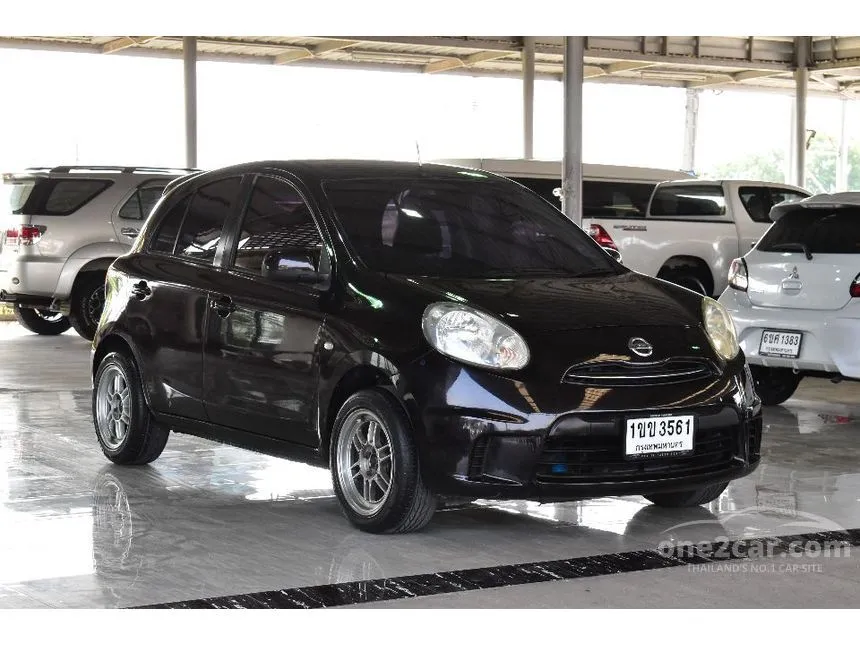 2012 Nissan MARCH V Hatchback