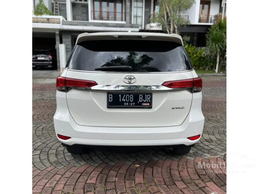 2017 Toyota Fortuner VRZ 4X2 SUV