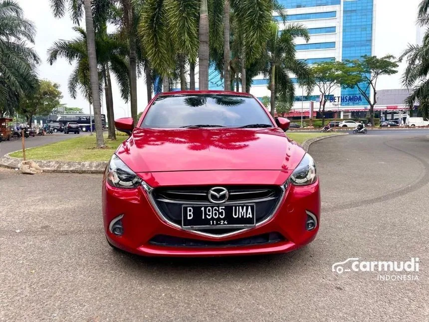 2017 Mazda 2 R Hatchback