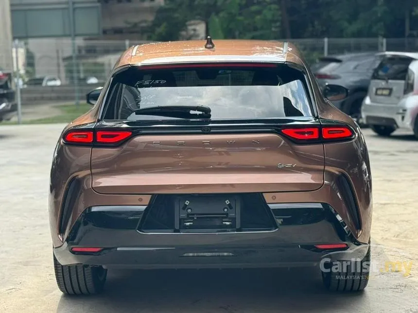 2024 Toyota Crown Sport Z PHEV SUV