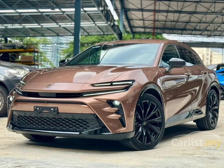 2024 Toyota Crown Sport Z PHEV SUV