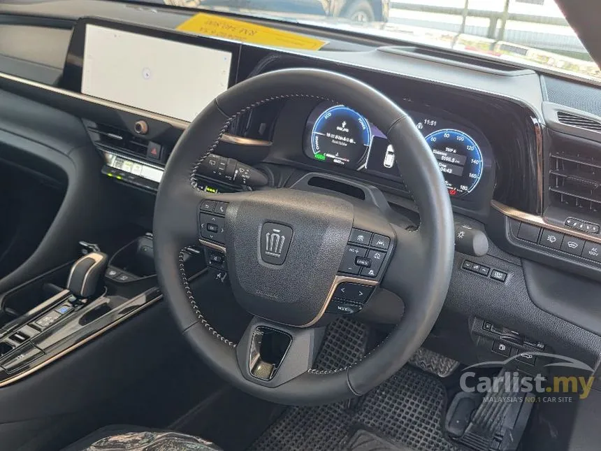 2024 Toyota Crown Sport Z PHEV SUV