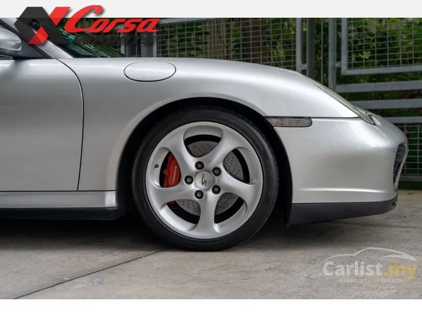 2002 Porsche 911 Carrera Coupe