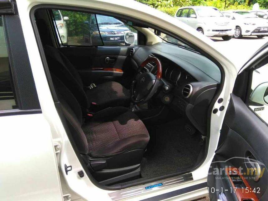 2011 Nissan Grand Livina Comfort MPV