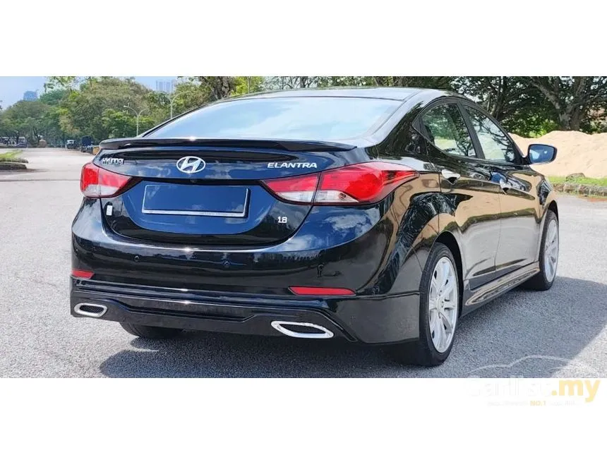 2015 Hyundai Elantra Premium Sedan