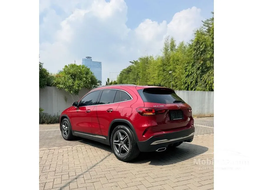 2021 Mercedes-Benz GLA200 AMG Line SUV