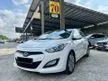 Used -(CHEAPEST) Hyundai i30 1.8 Sport Hatchback NO LESEN CAN APPLY - Cars for sale