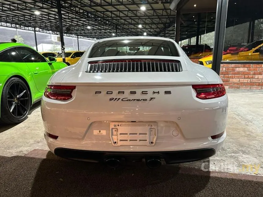 2018 Porsche 911 Carrera T Coupe