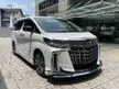 Recon 2022 Toyota Alphard 2.5 SC Package MPV