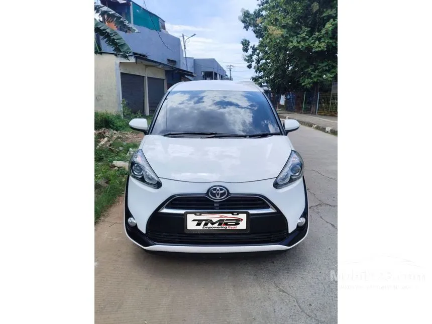 2017 Toyota Sienta V MPV