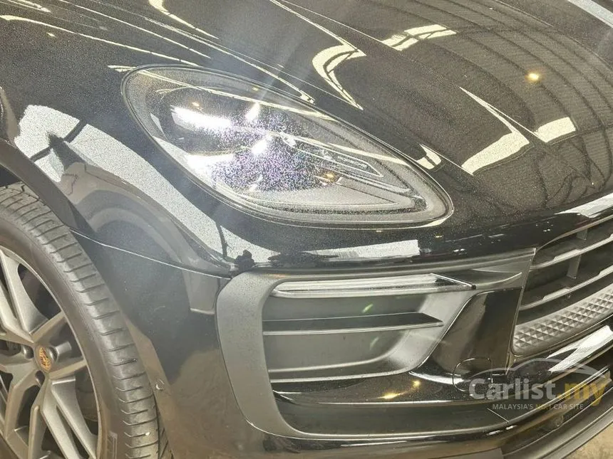 2024 Porsche Macan SUV