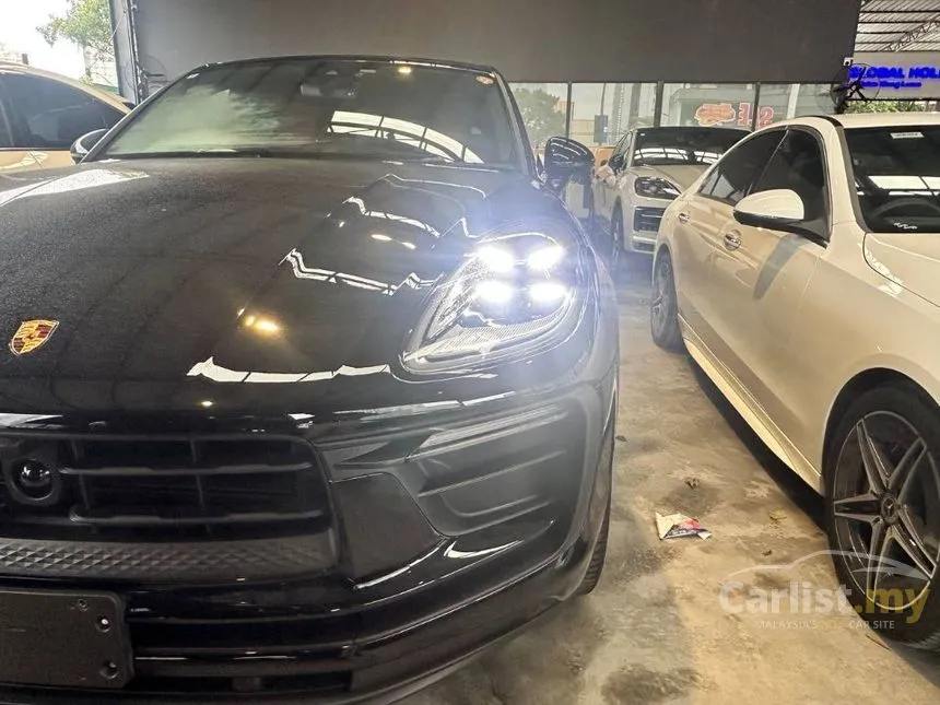 2024 Porsche Macan SUV