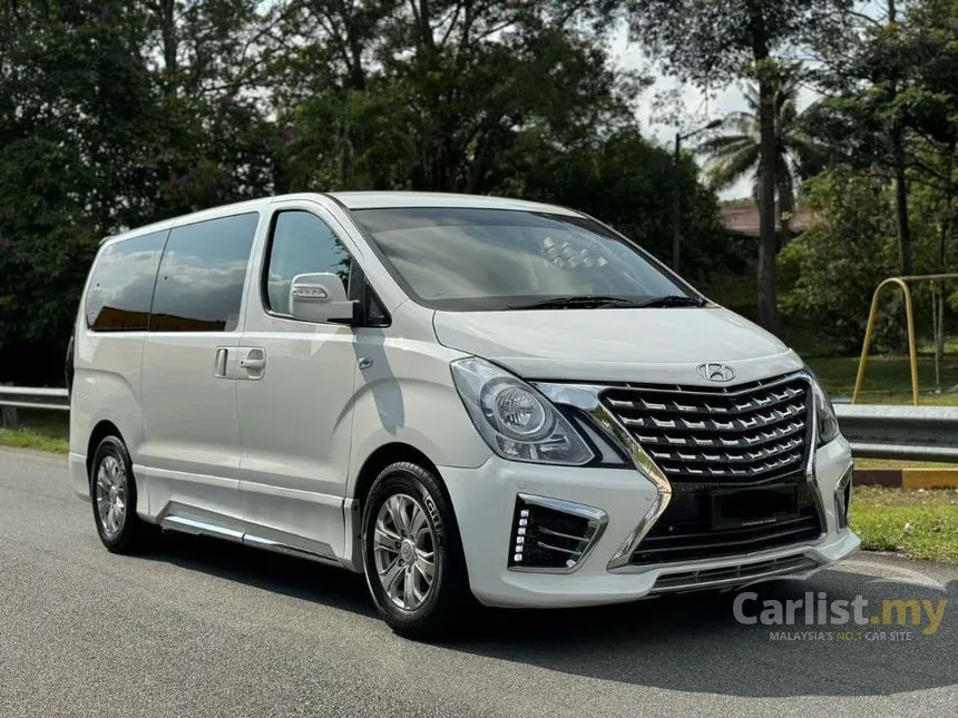 2018 Hyundai Grand Starex Royale MPV