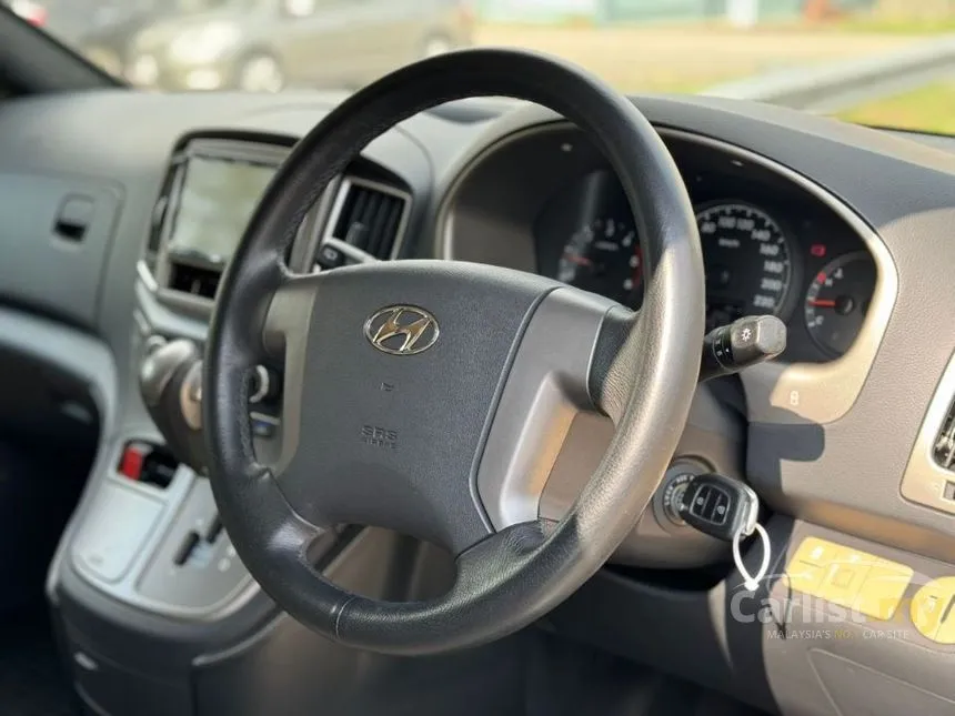 2018 Hyundai Grand Starex Royale MPV