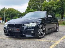 2019 BMW 330e 2.0 M Sport KEYLESS ENTRY, PUSH START, ELECTRIC SEAT, MEMORY SEAT, SUNROOF, HEAD-UP DISPLAY, TIP TOP CONDITION, BANK OWNER,GOOD MAINTAIN
