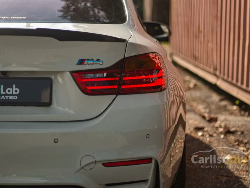 2014 BMW M4 Coupe