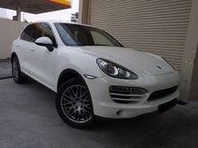 2011 Porsche Cayenne S 3.6 V6 GTS CBU LOCAL NEW FACELIFT PORSCHE MALAYSIA 2 YEAR WARRANTY PORSCHE MALAYSIA CAR