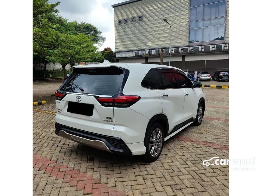 2025 Toyota Kijang Innova Zenix Q HV TSS ( Premium Color) MPV