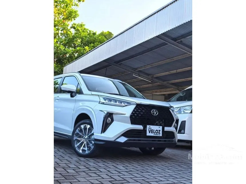 2026 Toyota Veloz V HEV MPV