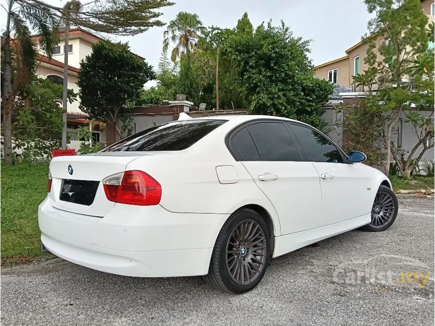 2006 BMW 320i SE Sedan