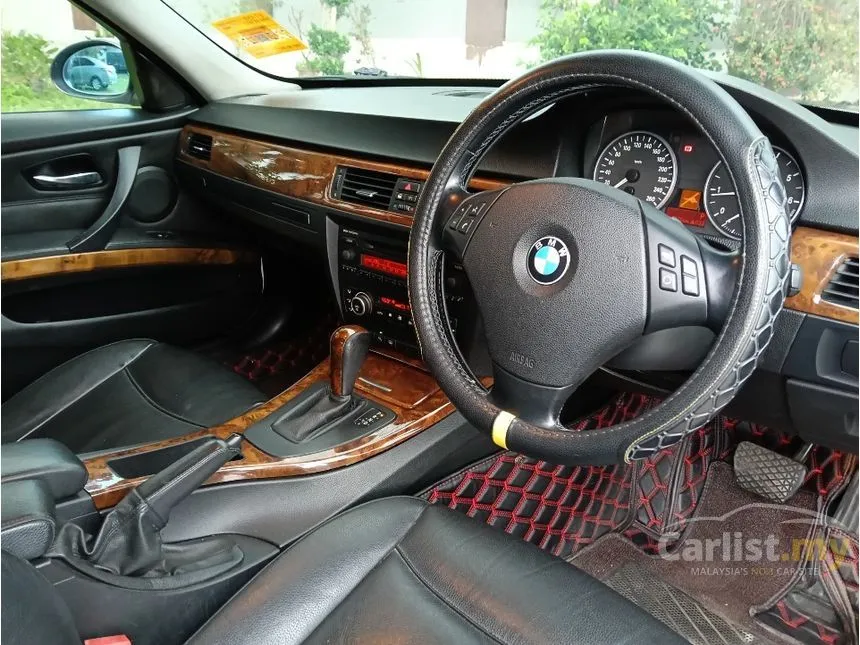 2006 BMW 320i SE Sedan