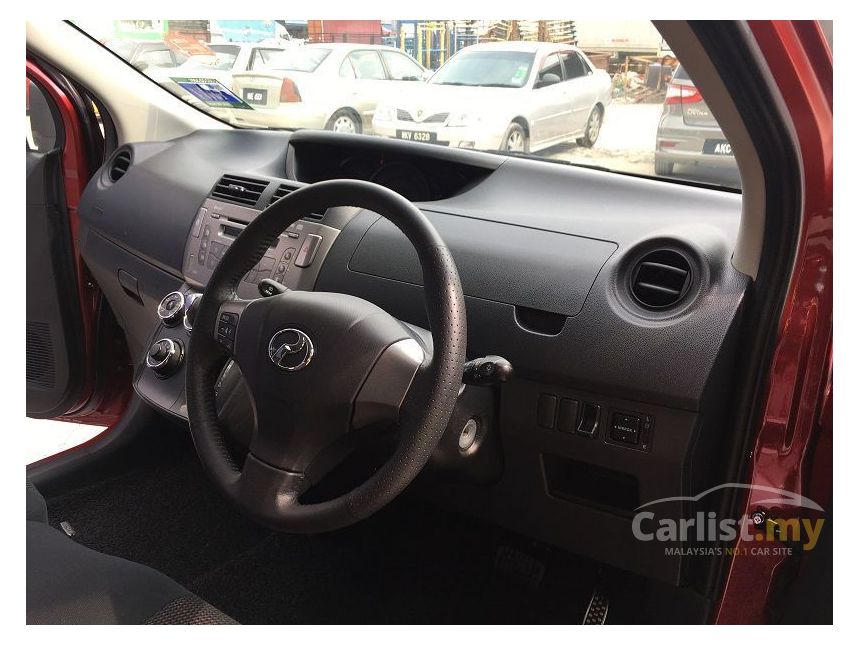 Perodua Alza 2015 SE 1.5 in Kuala Lumpur Automatic MPV Red 