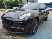 2018 Porsche Macan 2.0 SUV RED AND BLACK INTERIOR PANORAMIC ROOF REVERSE CAMERA POWER BOOT UNREGISTER