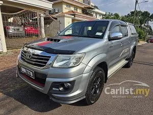 2015 Toyota Hilux 2.5 G TRD Sportivo VNT Dual Cab (Metallic) Pickup