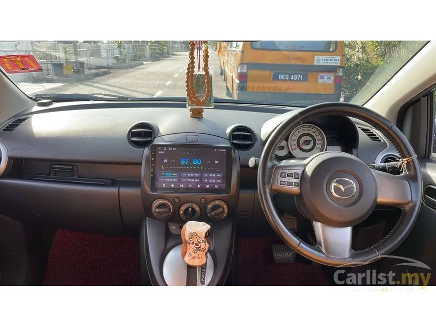 2010 Mazda 2 Hatchback