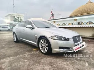 2011 Jaguar XF 3.0 V6 Sedan