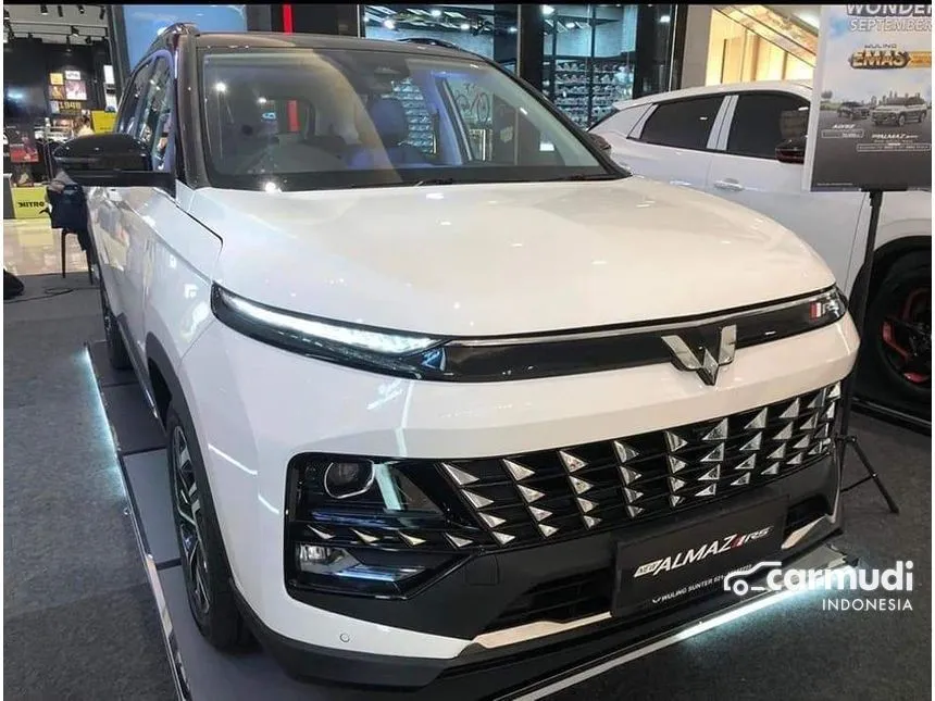 2024 Wuling Almaz RS Pro Wagon