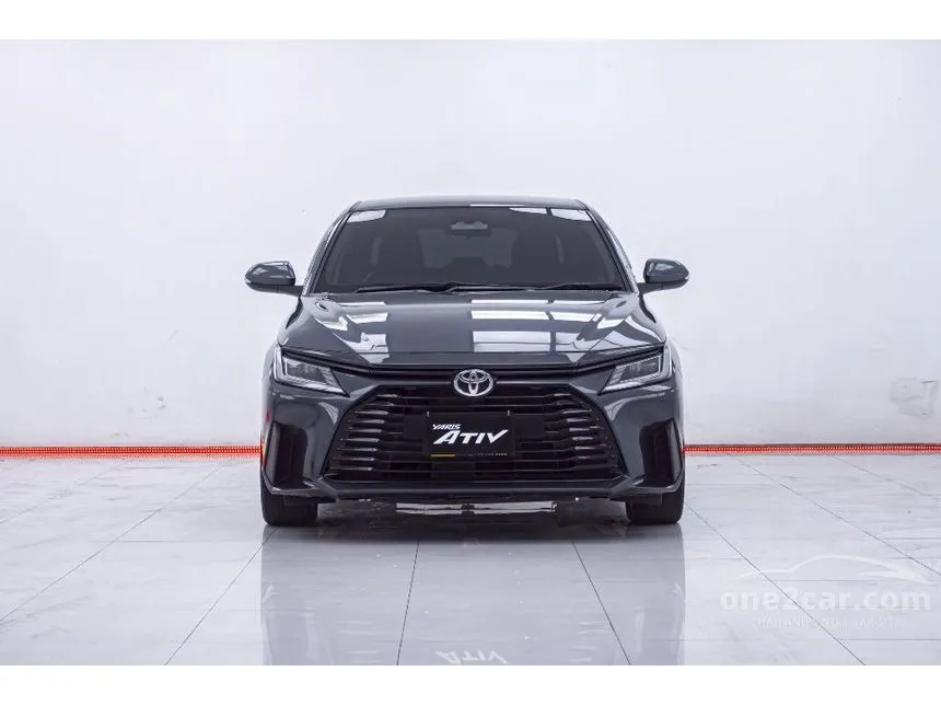 2023 Toyota Yaris Ativ Smart Sedan