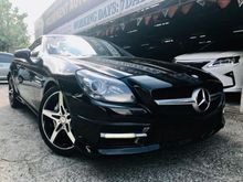 MERCEDES BENZ SLK200 AMG 1 YR WTY 2015,CRYSTAL BLACK IN COLOUR,SELDOM USE,SMOOTH ENGINE GEAR BOX,ONE DATO OWNER