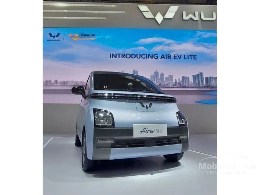 Jual Mobil Wuling EV 2024 Air ev Lite di Jawa Barat Automatic Hatchback Biru Rp 174.999.999