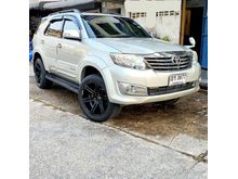 2011 Toyota Fortuner 2.7 (ปี 12-15) V Wagon