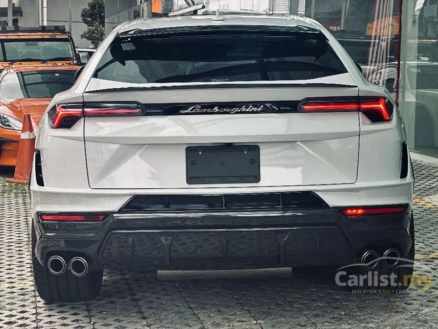 2024 Lamborghini Urus SUV