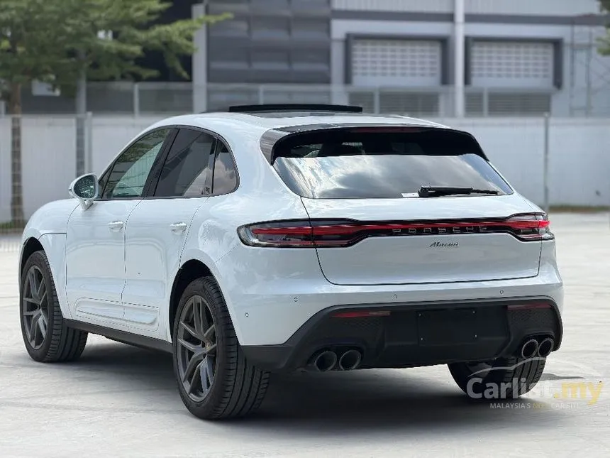 2023 Porsche Macan SUV