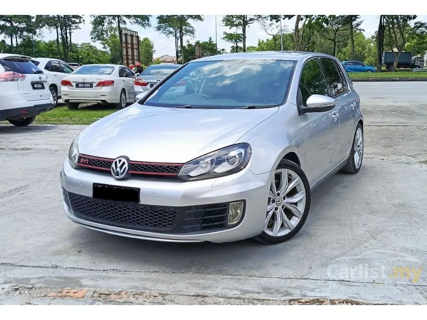 2010 Volkswagen Golf GTI Hatchback